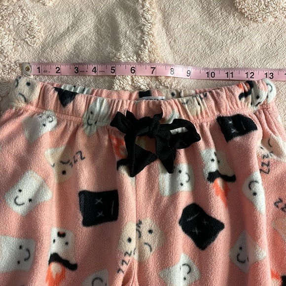 Cute S’mores Pajama Pants - Picture 4 of 6